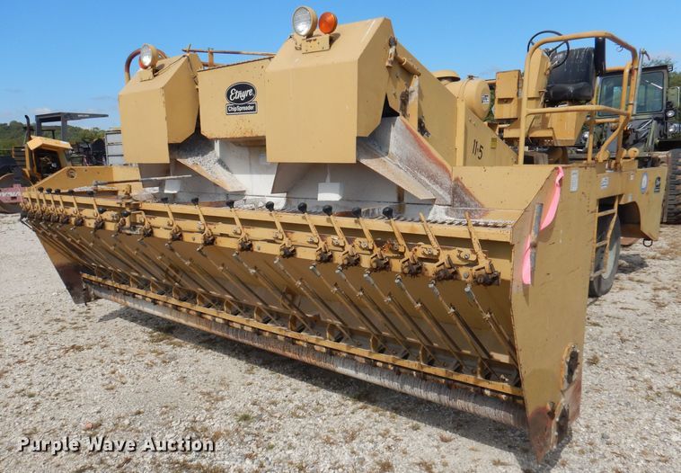 image for item DA5399 Etnyre  chip spreader