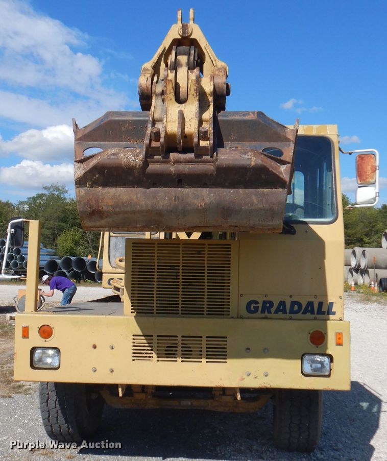image for item DA5400 1996 Gradall XL4100  wheeled excavator