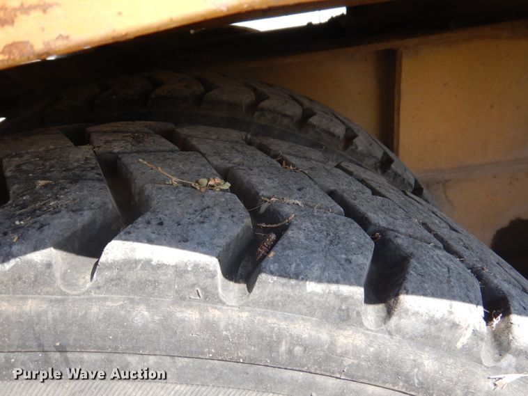 image for item DA5400 1996 Gradall XL4100  wheeled excavator