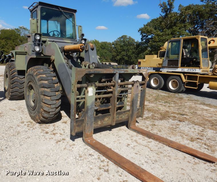image for item DA5401 International M10A  wheel loader