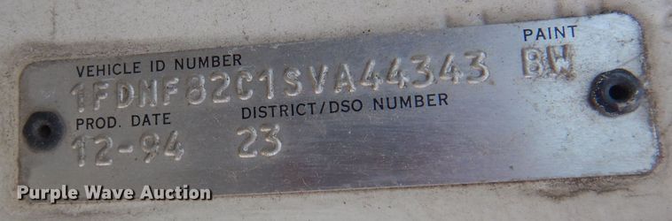 image for item DA5407 1995 Ford F800  dump truck