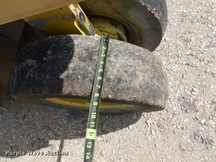 image for item DA5408 Hamm GRW5  pneumatic roller