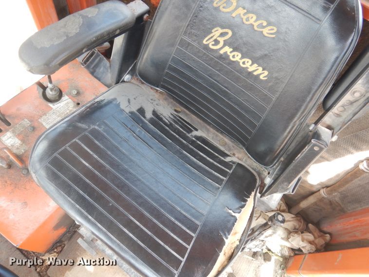 image for item DA5413 2001 Broce RC350  broom