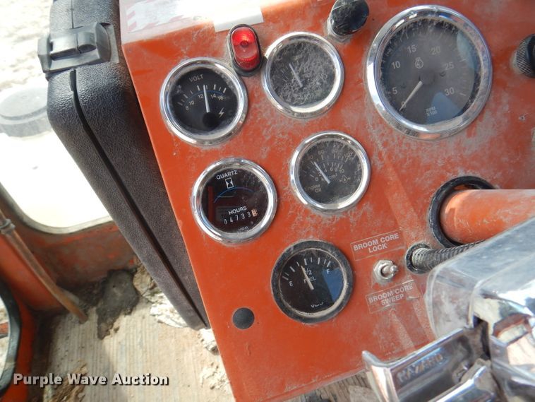 image for item DA5413 2001 Broce RC350  broom