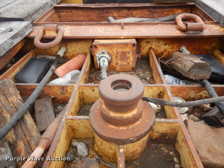 image for item DA5417 1987 lowboy equipment trailer