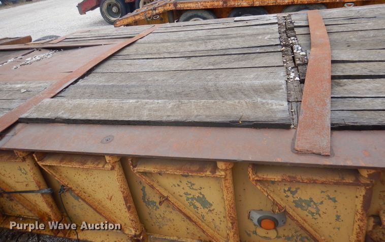 image for item DA5417 1987 lowboy equipment trailer