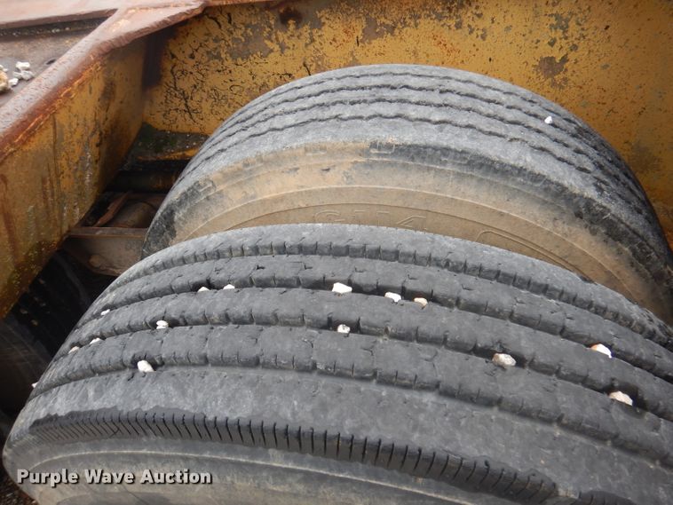 image for item DA5417 1987 lowboy equipment trailer