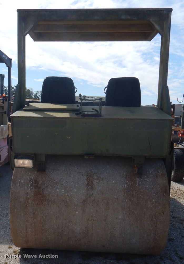 image for item DA5418 1984 Bomag BW160DAF  double drum vibratory roller