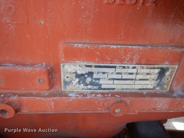 image for item DA5420 1999 Ditch Witch 7610  trencher