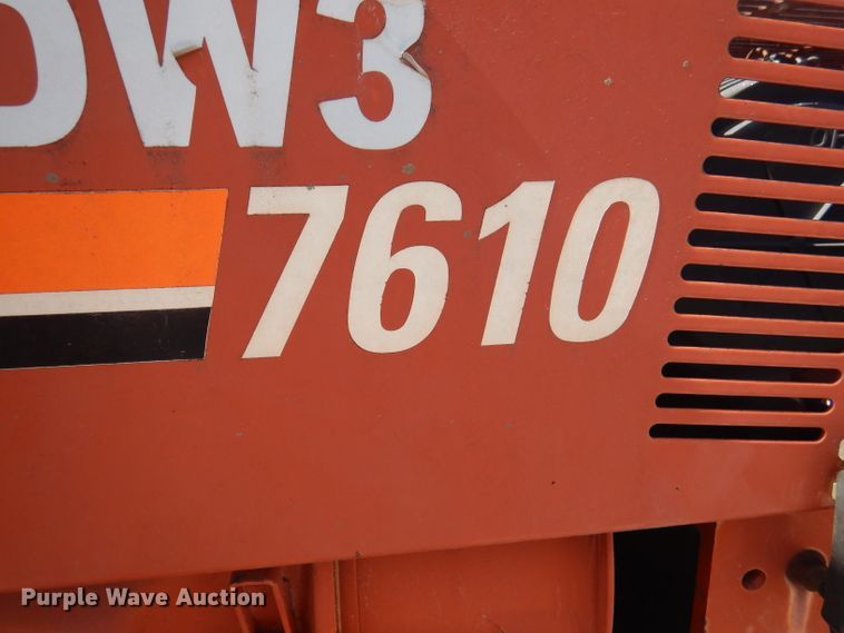 image for item DA5420 1999 Ditch Witch 7610  trencher