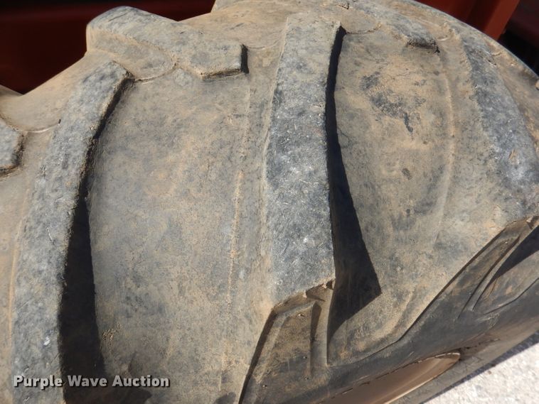 image for item DA5420 1999 Ditch Witch 7610  trencher