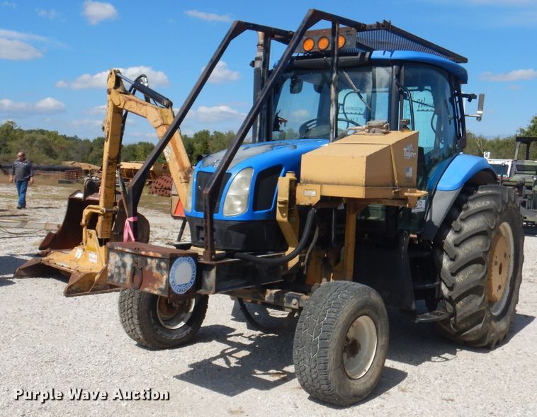 image for item DA5421 New Holland TS110A  tractor