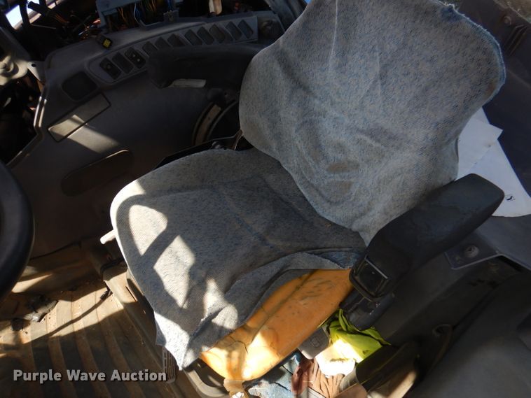 image for item DA5421 New Holland TS110A  tractor