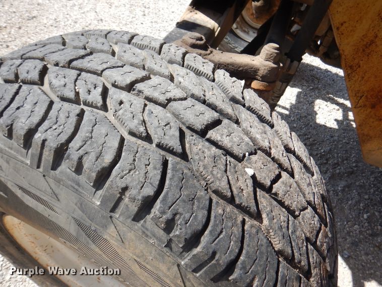 image for item DA5421 New Holland TS110A  tractor