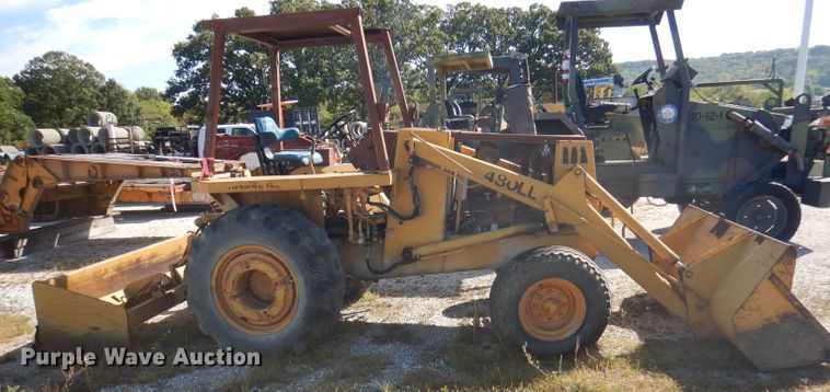 image for item DA5425 1985 Case 480LL  landscape tractor