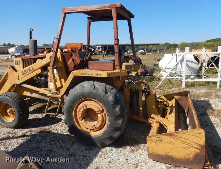 image for item DA5425 1985 Case 480LL  landscape tractor