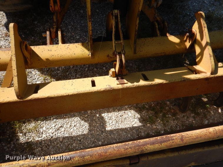 image for item DA5425 1985 Case 480LL  landscape tractor