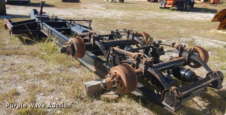 image for item DA5427 2012 Towmaster  trailer chassis