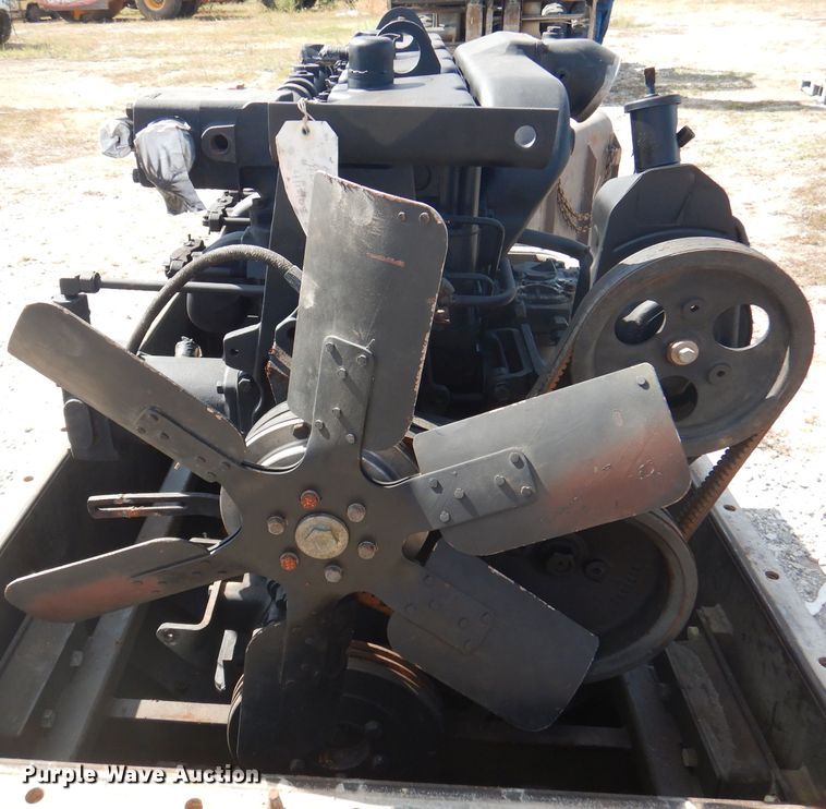 image for item DA5428 Cummins NHC-250  engine