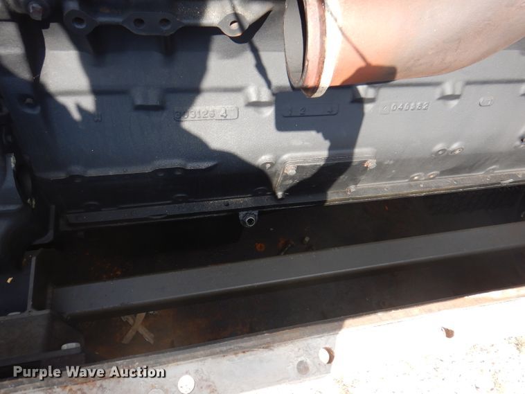 image for item DA5428 Cummins NHC-250  engine