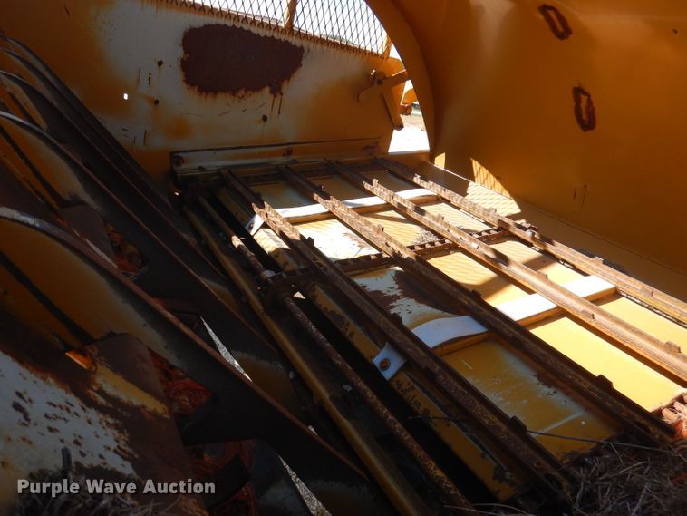 image for item DA5432 Duratech 2650  bale processor