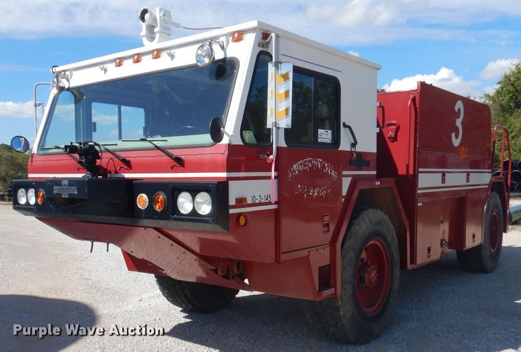 image for item DA5435 1986 Oshkosh  fire truck