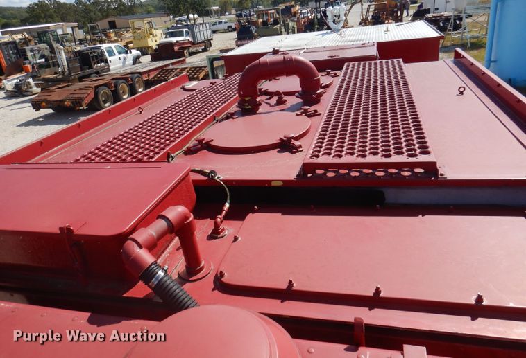 image for item DA5435 1986 Oshkosh  fire truck