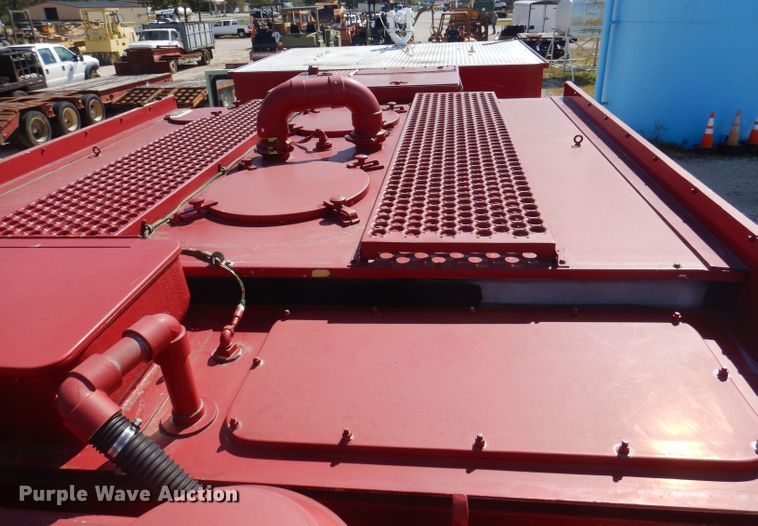 image for item DA5435 1986 Oshkosh  fire truck