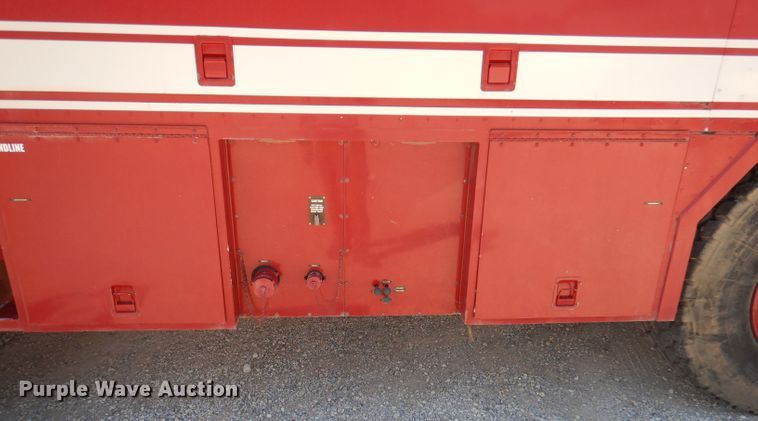 image for item DA5435 1986 Oshkosh  fire truck