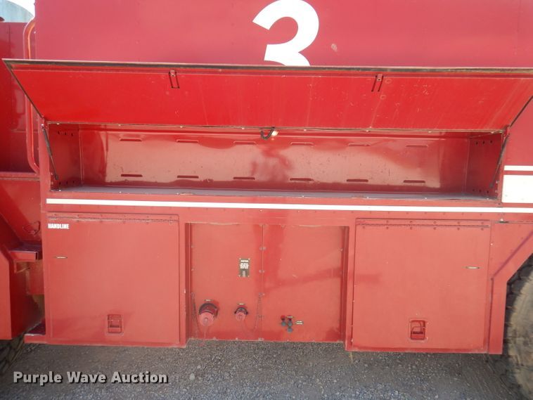 image for item DA5435 1986 Oshkosh  fire truck