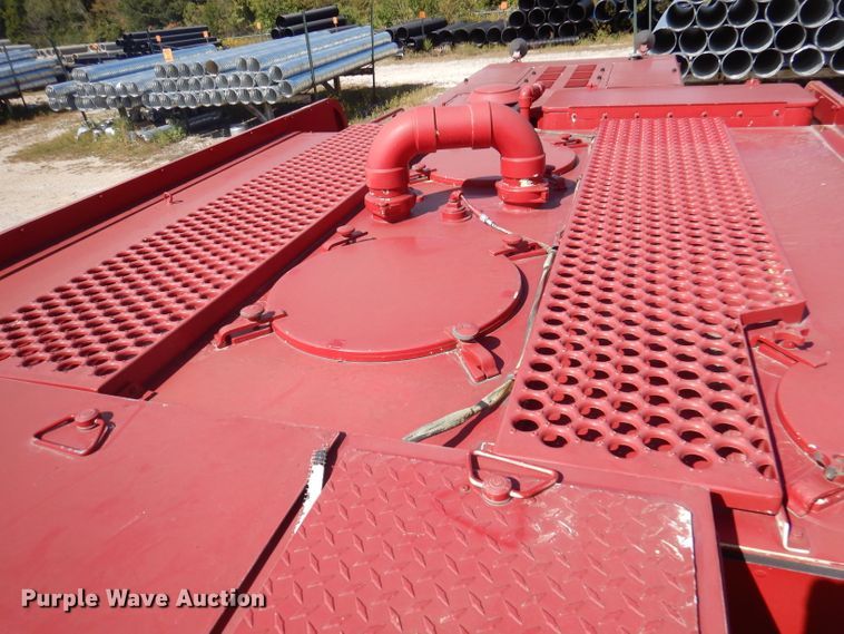 image for item DA5435 1986 Oshkosh  fire truck