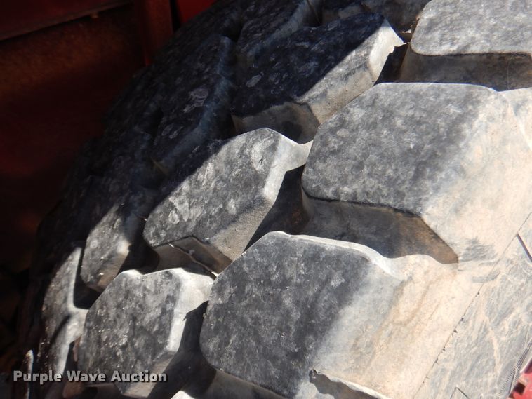 image for item DA5435 1986 Oshkosh  fire truck