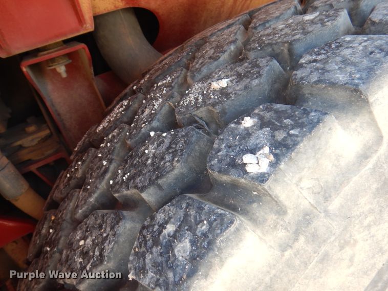 image for item DA5435 1986 Oshkosh  fire truck