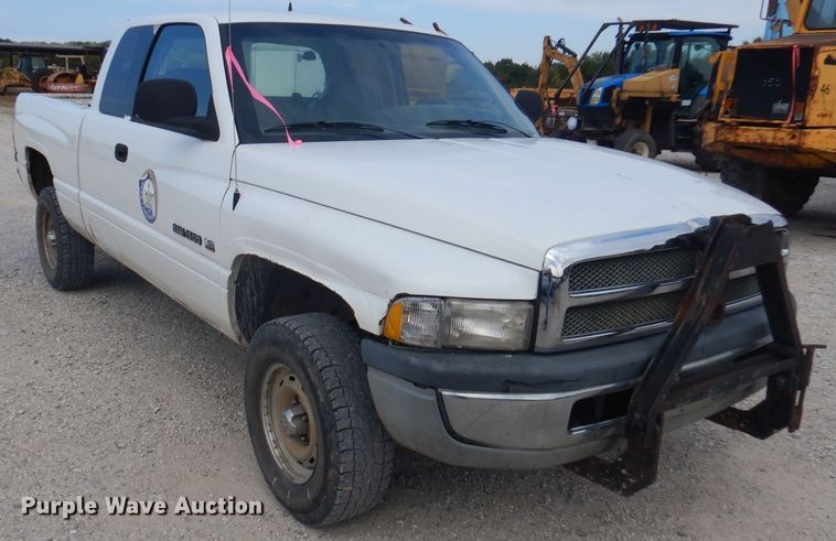 image for item DA5439 2001 Dodge Ram 1500  Quad Cab pickup truck