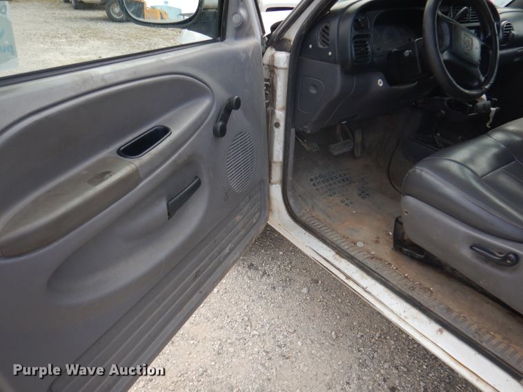 image for item DA5439 2001 Dodge Ram 1500  Quad Cab pickup truck