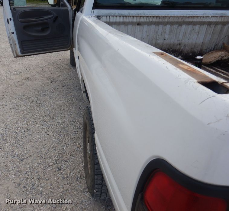 image for item DA5439 2001 Dodge Ram 1500  Quad Cab pickup truck