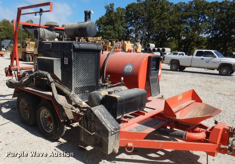 image for item DA5440 2015 Durapatcher 125DJT  pot hole patcher