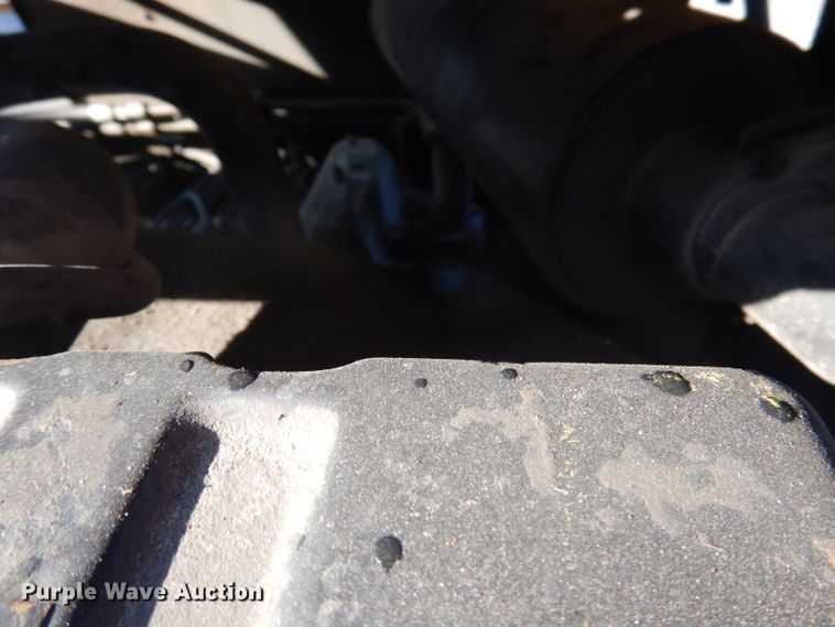 image for item DA5462 1999 Gehl SL3825  skid steer loader