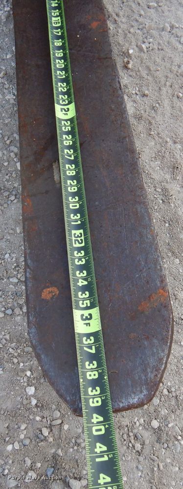 image for item DA5462 1999 Gehl SL3825  skid steer loader