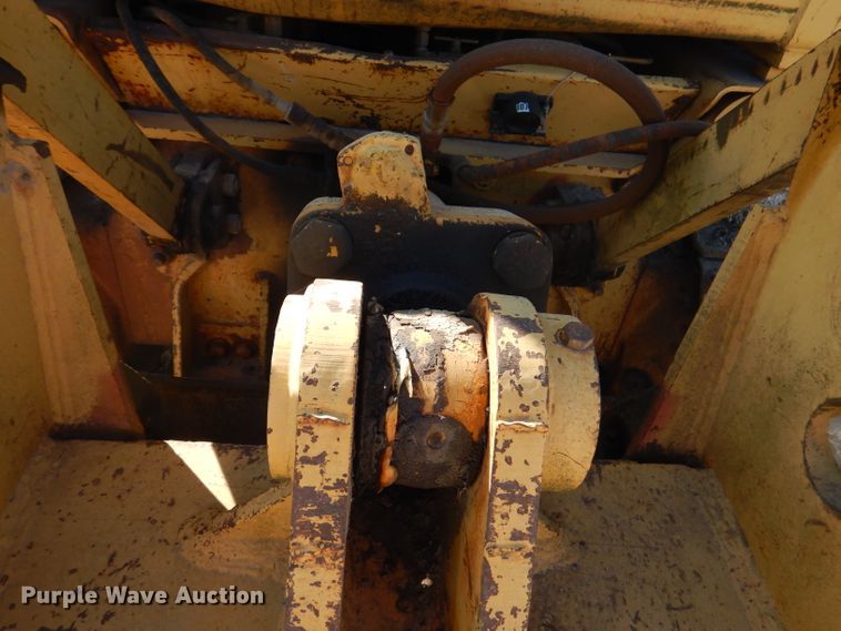 image for item DA5467 1980 Caterpillar D6D  dozer
