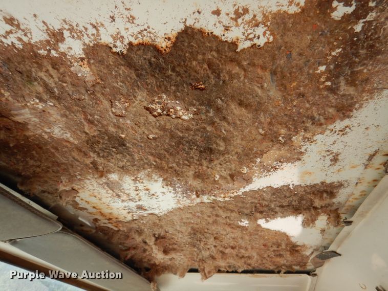 image for item DA5469 1973 Ford L9000  water truck