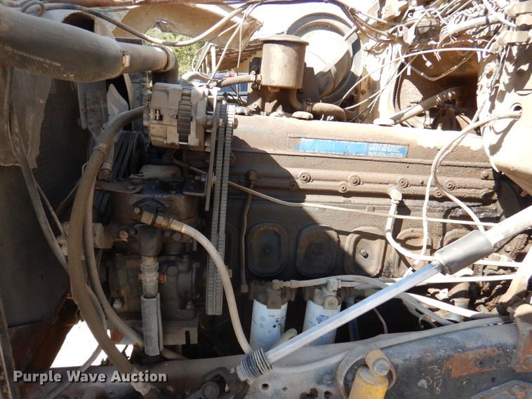 image for item DA5469 1973 Ford L9000  water truck