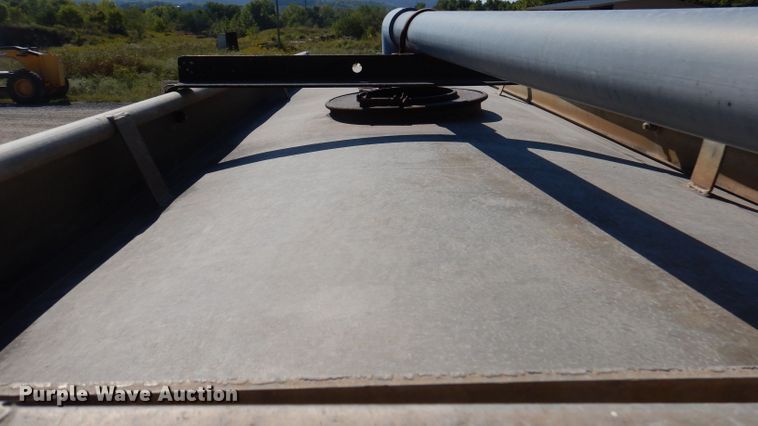 image for item DA5469 1973 Ford L9000  water truck