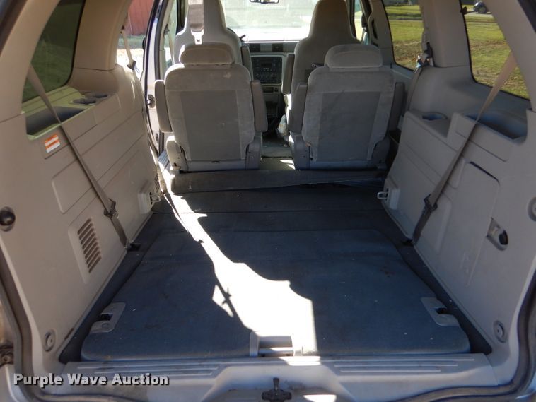 image for item DJ7540 2007 Ford Freestar  van