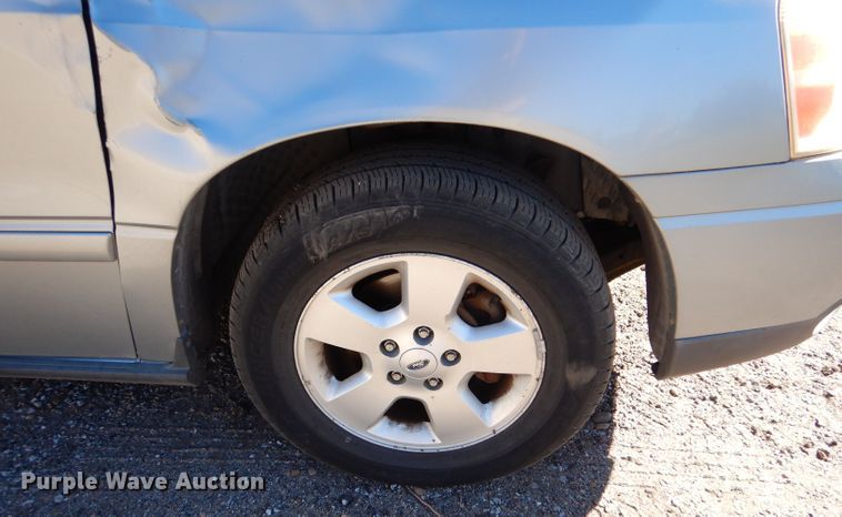 image for item DJ7540 2007 Ford Freestar  van