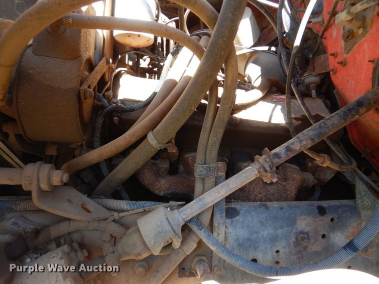 image for item DJ7541 1984 International 1754  dump truck