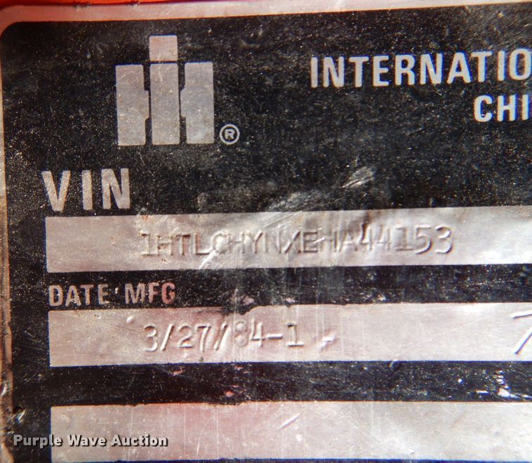 image for item DJ7541 1984 International 1754  dump truck