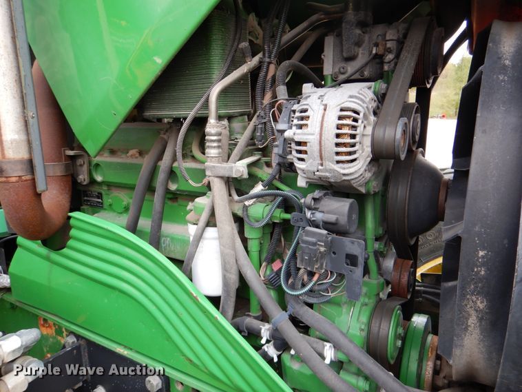 image for item DK1294 2006 John Deere 7220  MFWD tractor