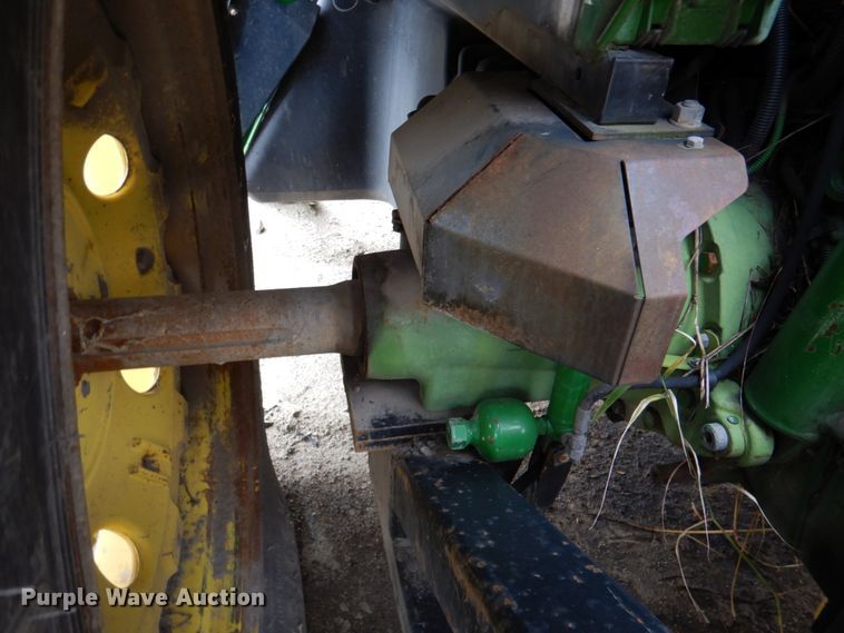 image for item DK1294 2006 John Deere 7220  MFWD tractor