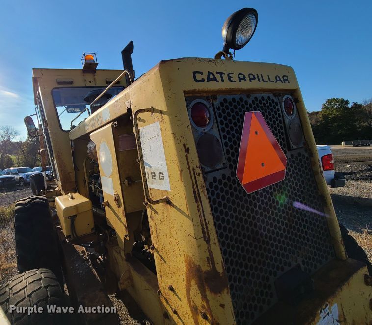 image for item DK1308 1985 Caterpillar 12G  motor grader